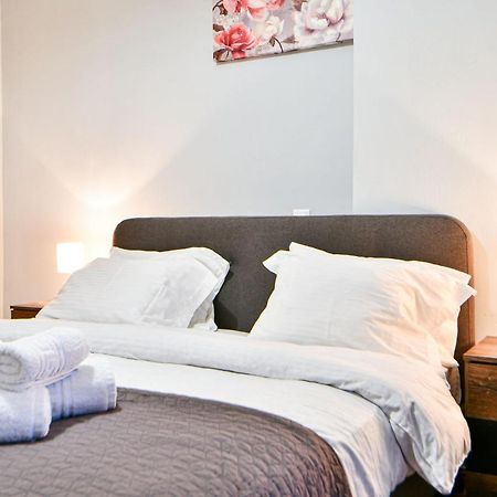 Serene N Modern Renovated Flat Atenas Exterior foto